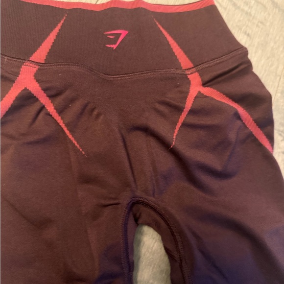 GYMSHARK Apex Lift Seamless Leggings
Cherry Purple/Build Pink - Picture 4 of 6